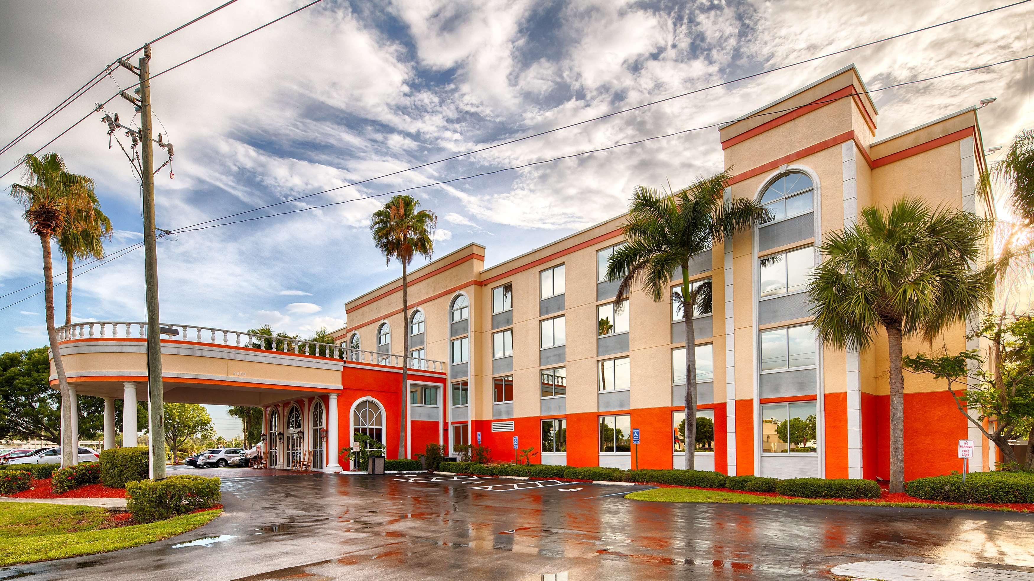 Best Western Fort Myers Inn And Suites Dış mekan fotoğraf